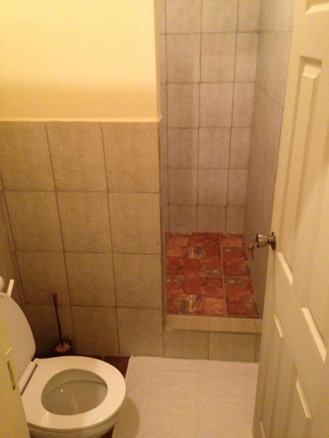 Studio 27 Inn Piarco 外观 照片