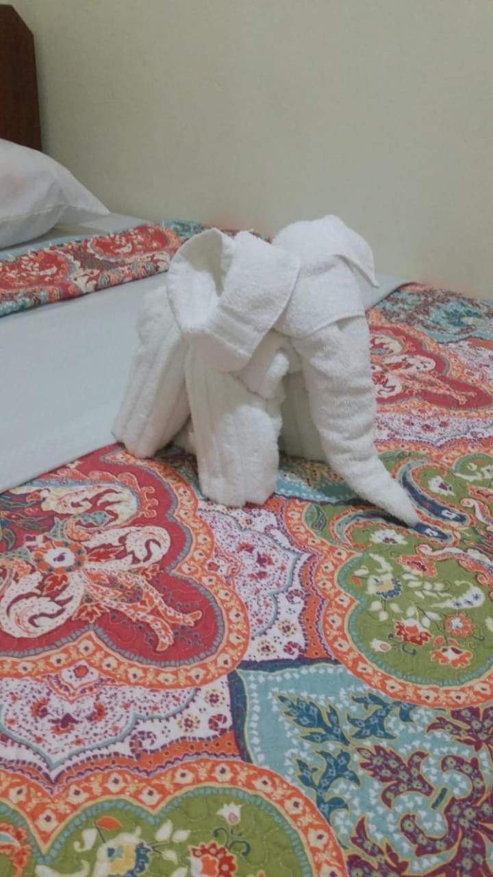 Studio 27 Inn Piarco 外观 照片